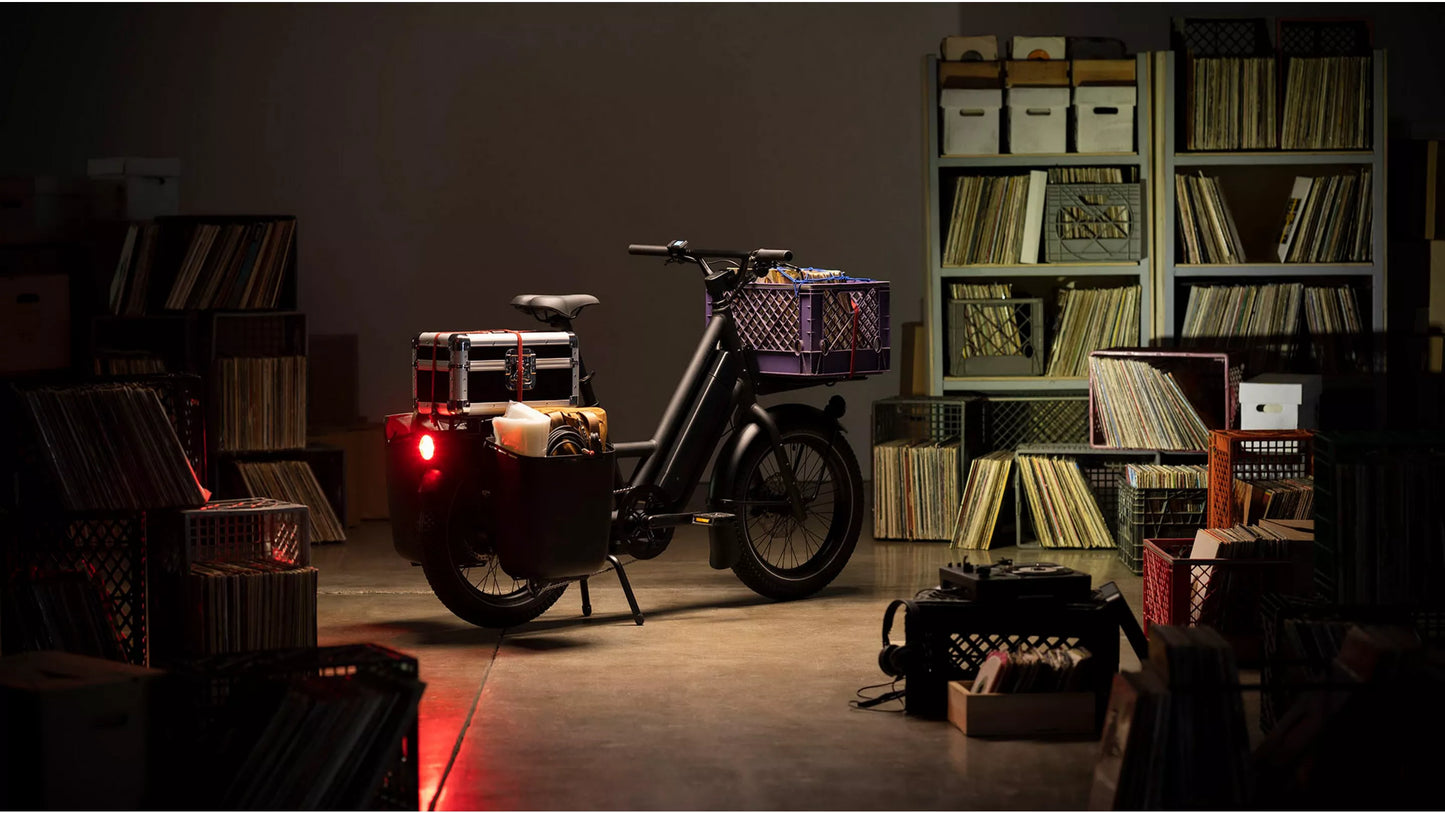 Globe Haul One-Size E-bike - Obsidian