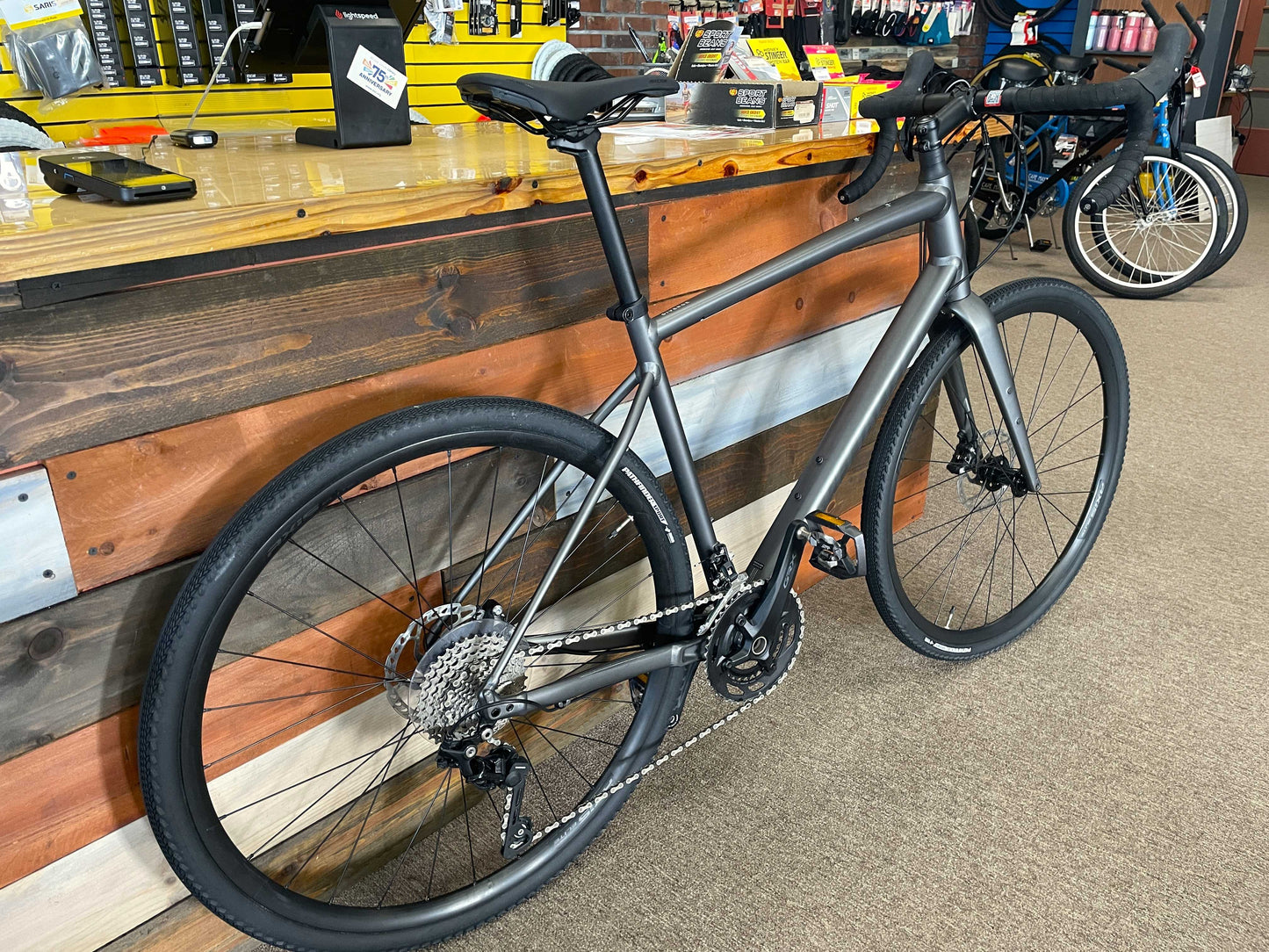 2024 Diverge Elite E5 Satin Smoke/Pearl 58cm - Rented and Reduced