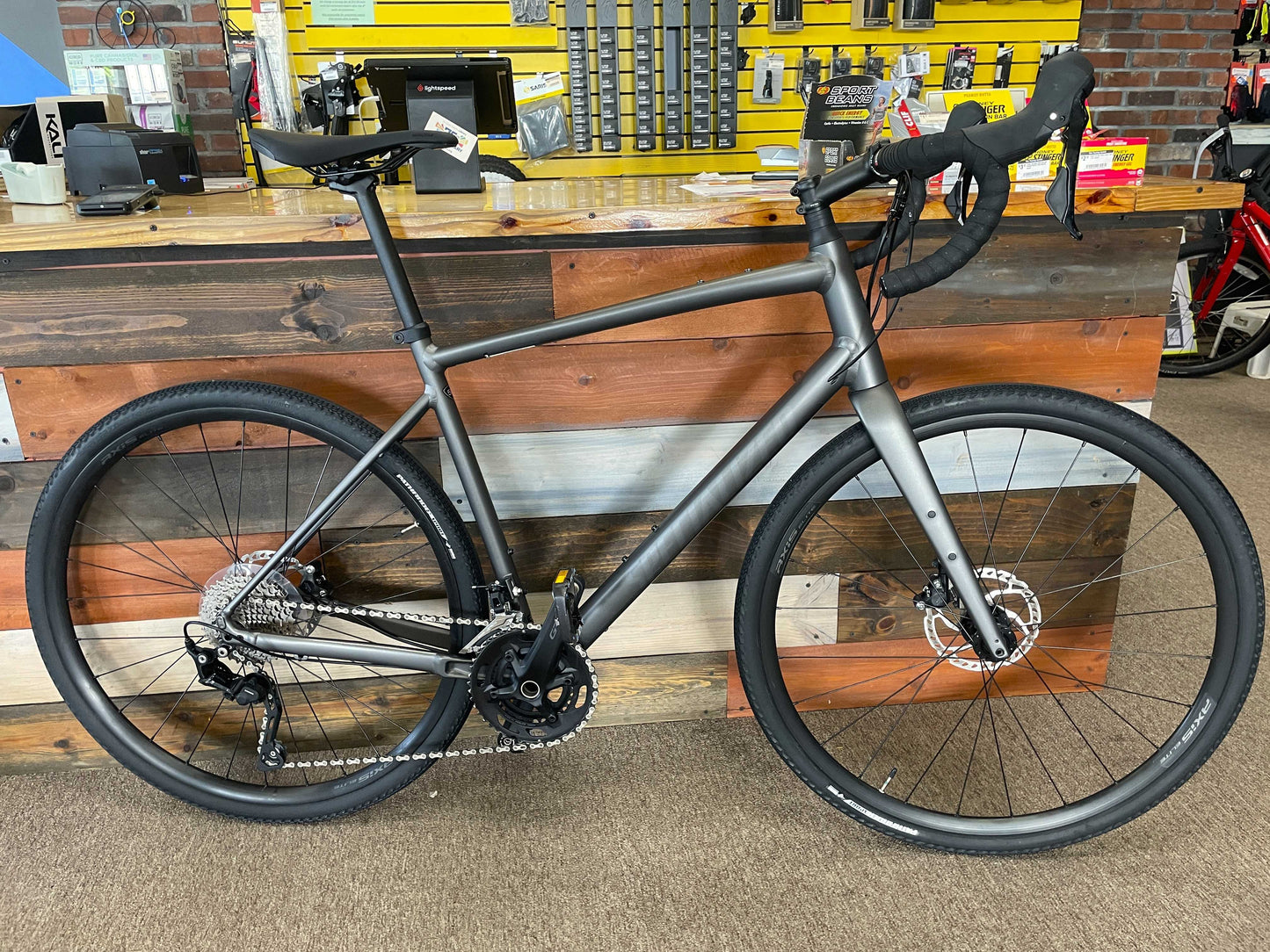 2024 Diverge Elite E5 Satin Smoke/Pearl 58cm - Rented and Reduced