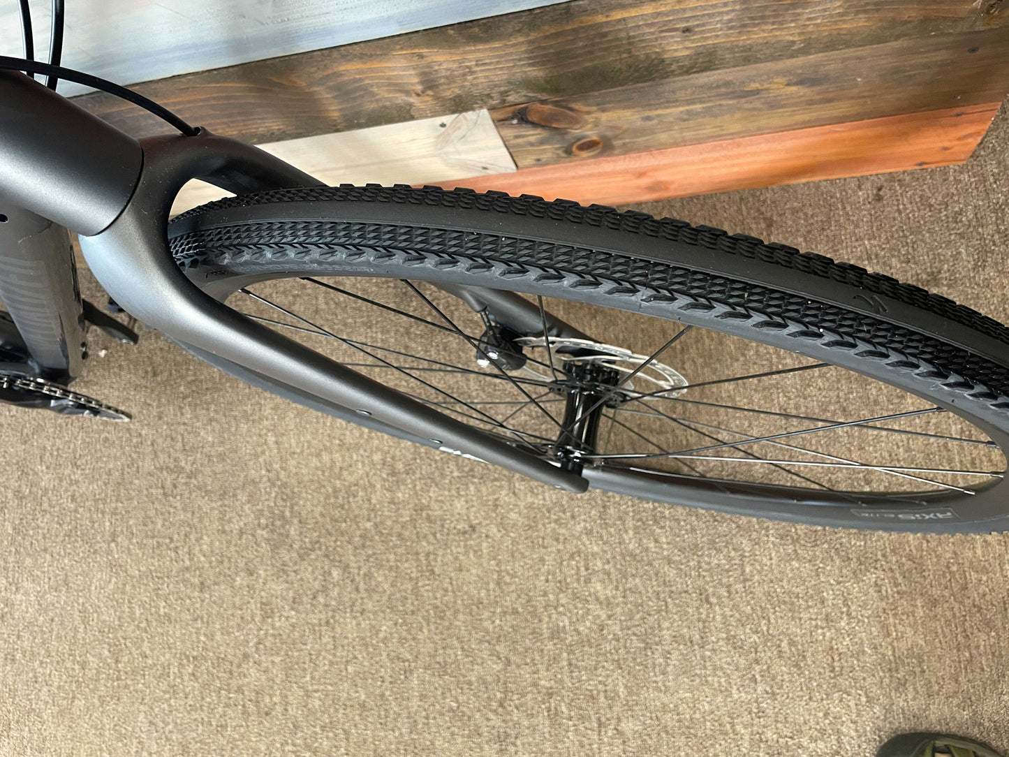 2024 Diverge Elite E5 Satin Smoke/Pearl 58cm - Rented and Reduced
