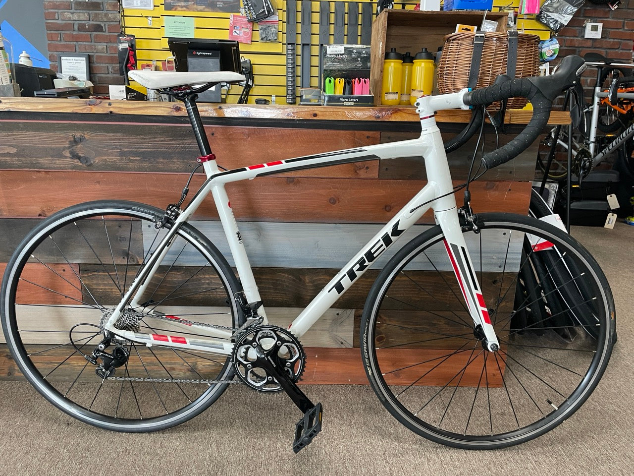 Trek Madone 2.1 - Trade-in