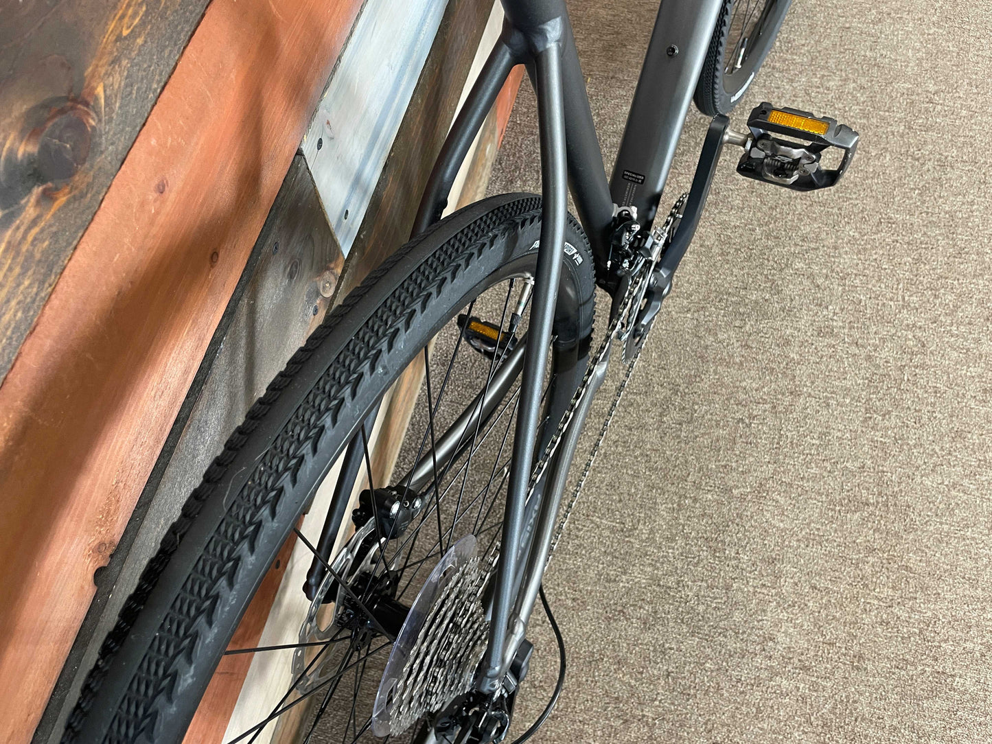2024 Diverge Elite E5 Satin Smoke/Pearl 58cm - Rented and Reduced